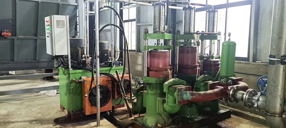 壓濾機柱塞泵三缸泵現場使用圖片5 柱塞泥漿泵三缸泵客戶使用現場