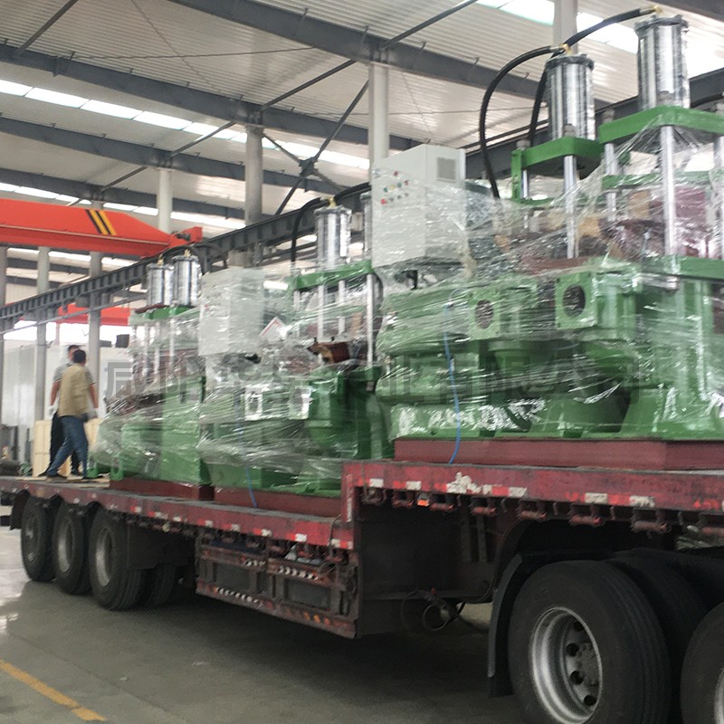 陶瓷柱塞泵發(fā)貨照片-800-02